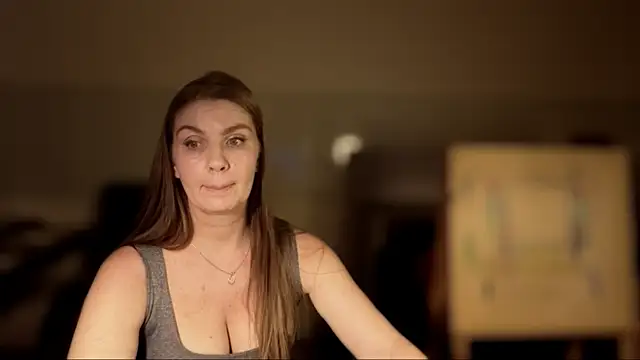 NoNudeElie's cam snapshot