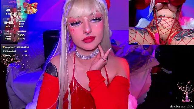 HollyDominic's cam snapshot