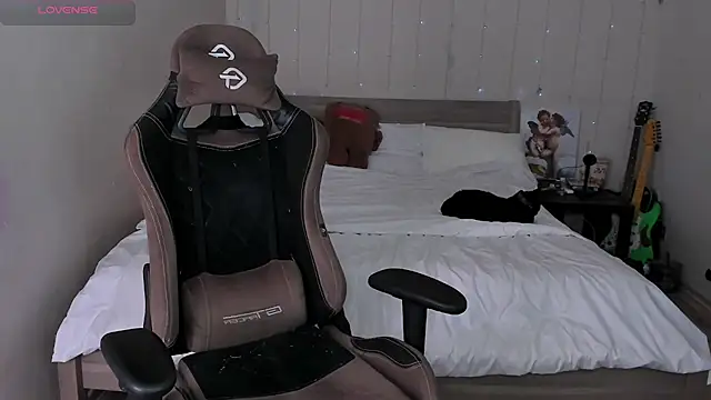 Eva_flower's cam snapshot