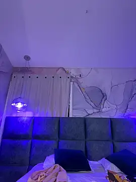 kiim_taaylor's cam snapshot