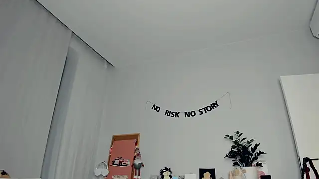 rina_tv's cam snapshot