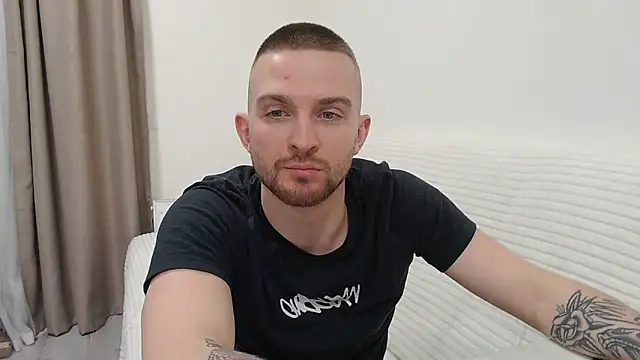 Marselle_Laker live sex cam