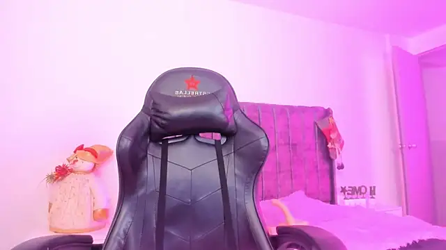 xiomara__cortes's cam snapshot