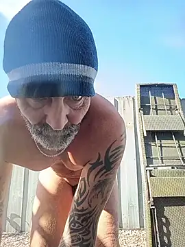 Hotbodyscottie's cam snapshot