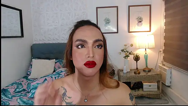 AikoFlamia live sex cam