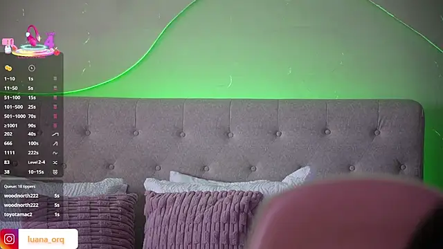 LuanaRisque live sex cam