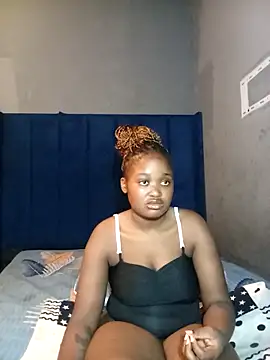 FREAKBARBIE02's cam snapshot