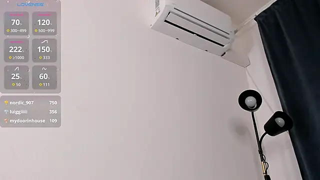 OdelynaFrake's cam snapshot