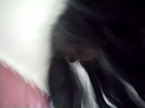 AdelinaJude's cam snapshot