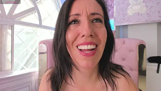 Bonnie__milf's cam snapshot