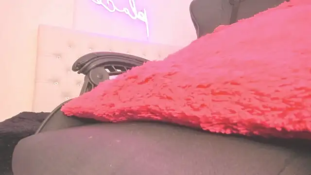 silvana__miller's cam snapshot