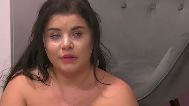 BustyMadison's cam snapshot