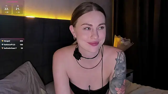 LoveGameSexx's cam snapshot