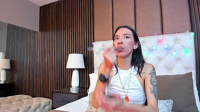 Kendal_Foxxx's cam snapshot