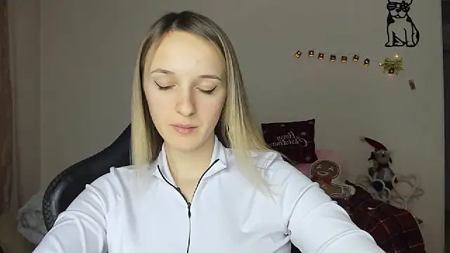 RouseReed's cam snapshot