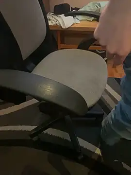 Youngbigdick_22's cam snapshot