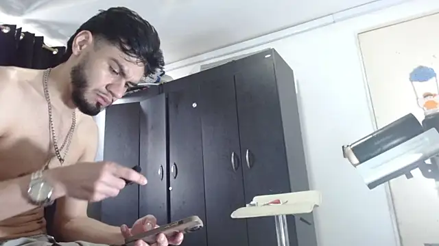 -Dark6leal9-'s cam snapshot