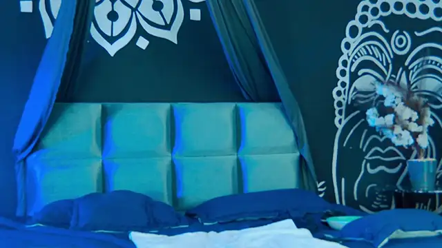 AlessioVitale's cam snapshot