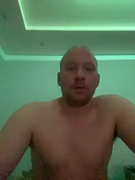 Krzysiekg123's cam snapshot