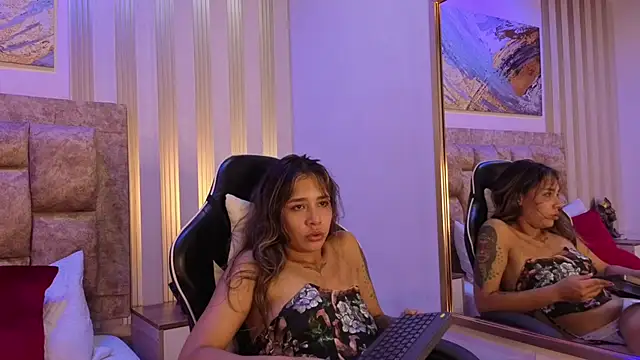 amber__moon_'s cam snapshot