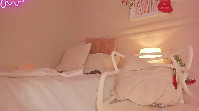 _emily__st's cam snapshot