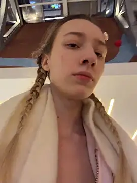 Lia__Love live sex cam