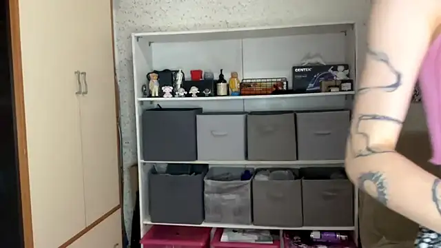 Shining_Robi's cam snapshot