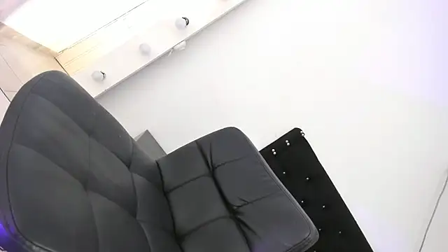 MistressMichell live sex cam