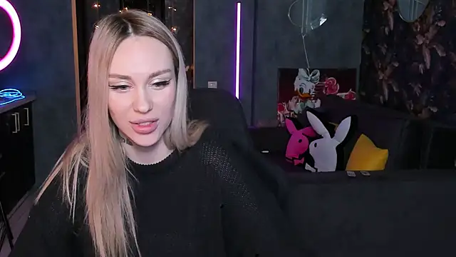 Blckmirrorr's cam snapshot