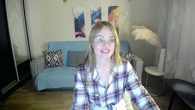 shy_hot_cat live sex cam