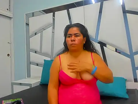 LunaHott1's cam snapshot