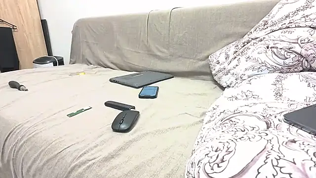 TARKAN1's cam snapshot