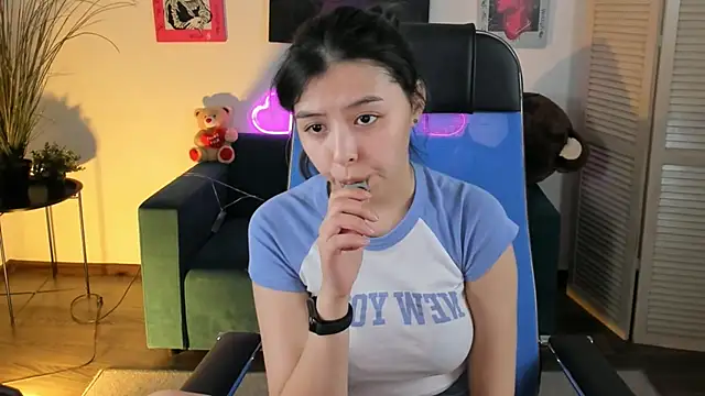 SirenMystiq's cam snapshot