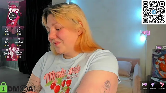 Ruth_Oliver's cam snapshot