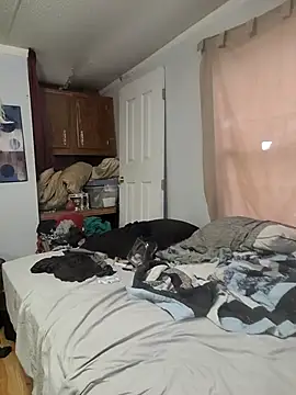 MaddyC6992 live sex cam