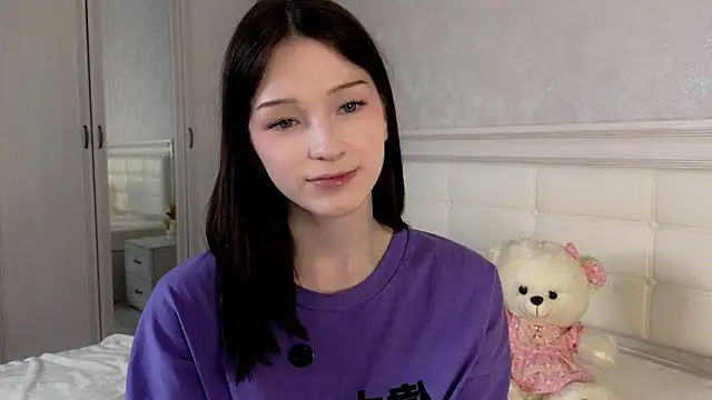 YvonneShames's cam snapshot