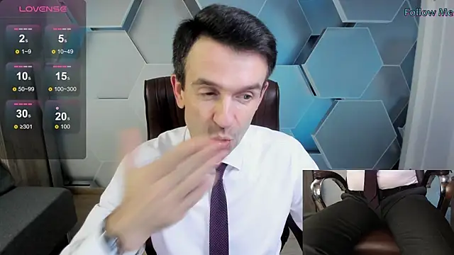 SteveTiger live sex cam