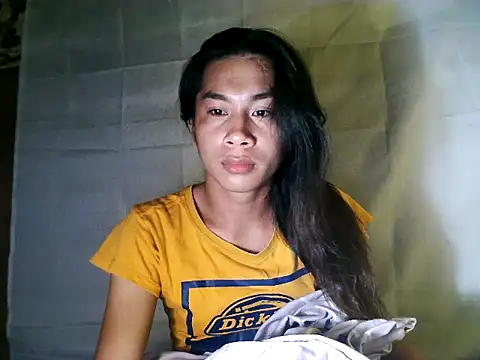 Asian_PrettyAle's cam snapshot