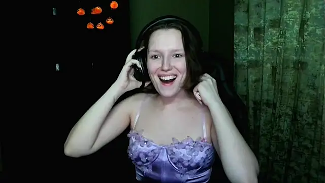 Diana-back's cam snapshot