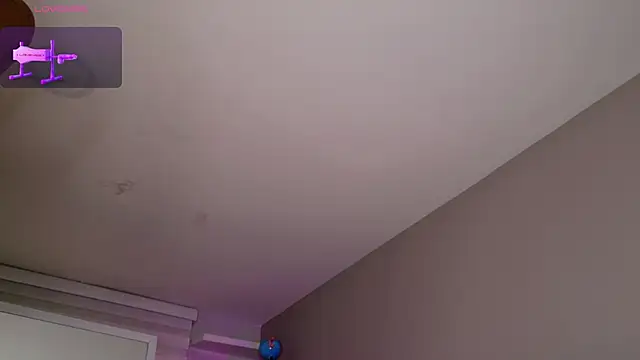 Megan_mooree_'s cam snapshot