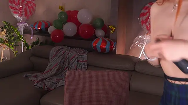 LilyGirgis's cam snapshot