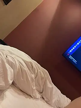 NENEandOJI's cam snapshot