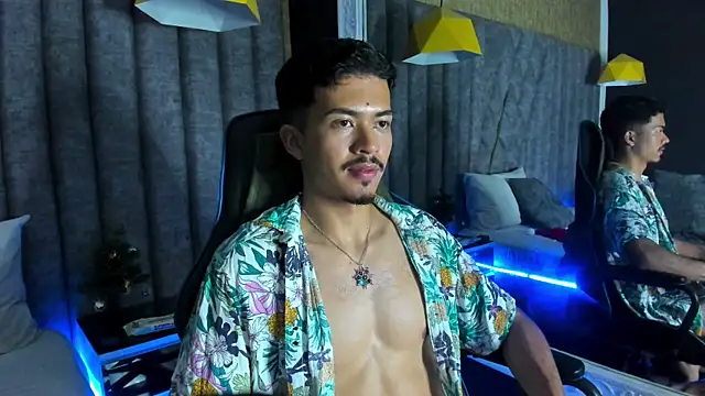 NicolaiKarav's cam snapshot