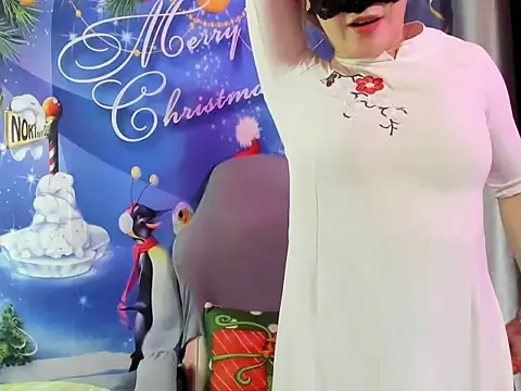 Julie_nguyen's cam snapshot