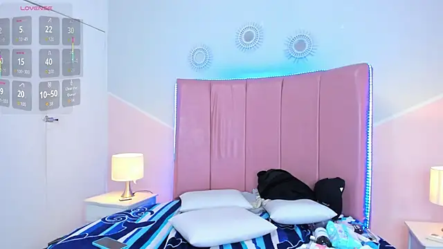 valen_rouse's cam snapshot