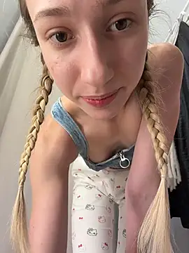 Lia__Love live sex cam