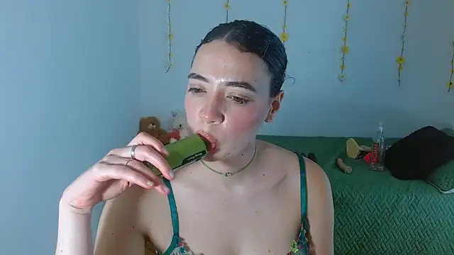 sajecrismaa's cam snapshot