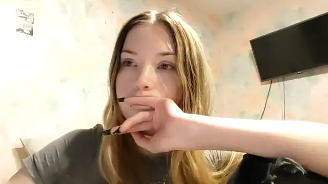 ElvaDeveja's cam snapshot