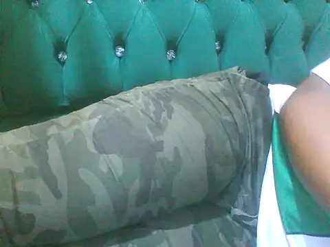 Sexy_Riri's cam snapshot