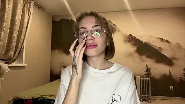 MelaineAytes's cam snapshot